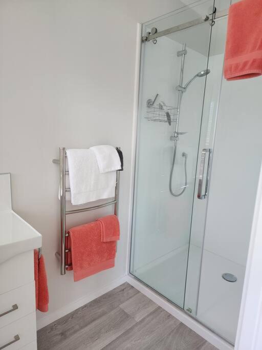 Luxury Self Contained Apartment Бомбэй Экстерьер фото